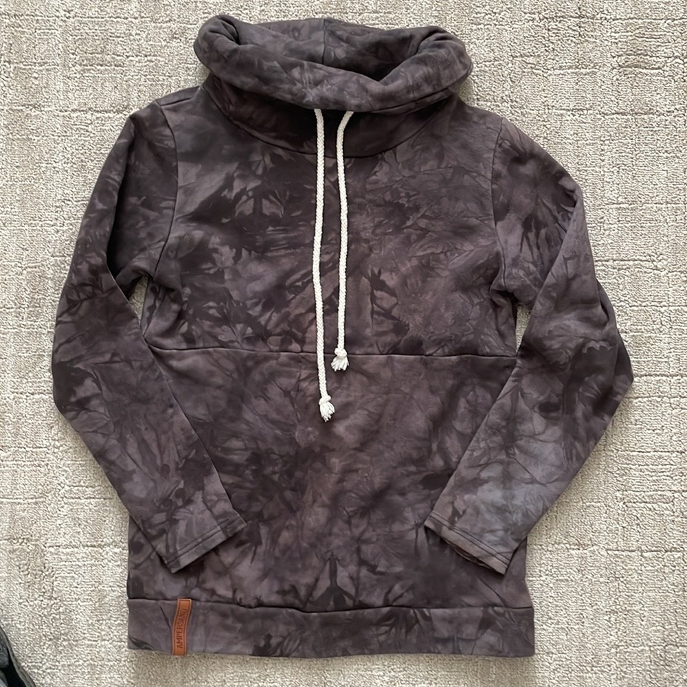 Ampersand Ave black charcoal pullover Sz M - Picture 2 of 6